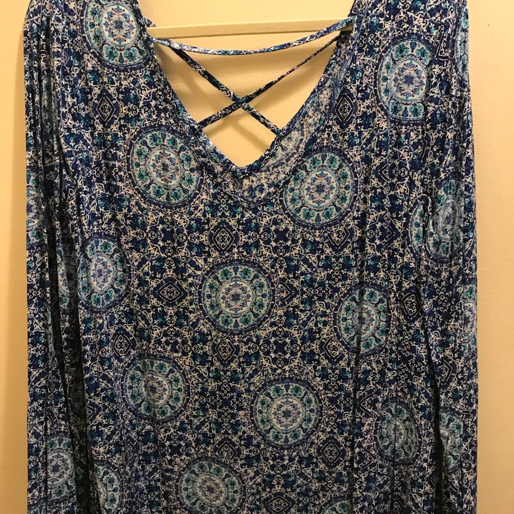 Blue Pattern Dress! - Picture 4 of 6